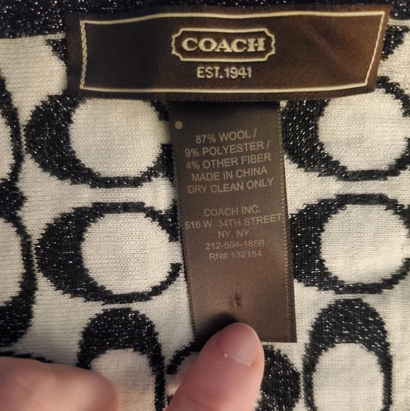 Coach Scarf - Picture 10 of 10